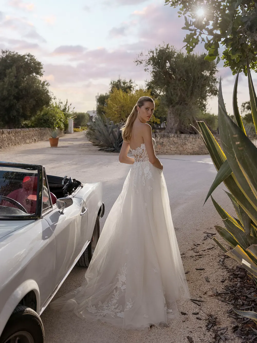 Brautkleid Ally von Modeca– Hinteransicht2