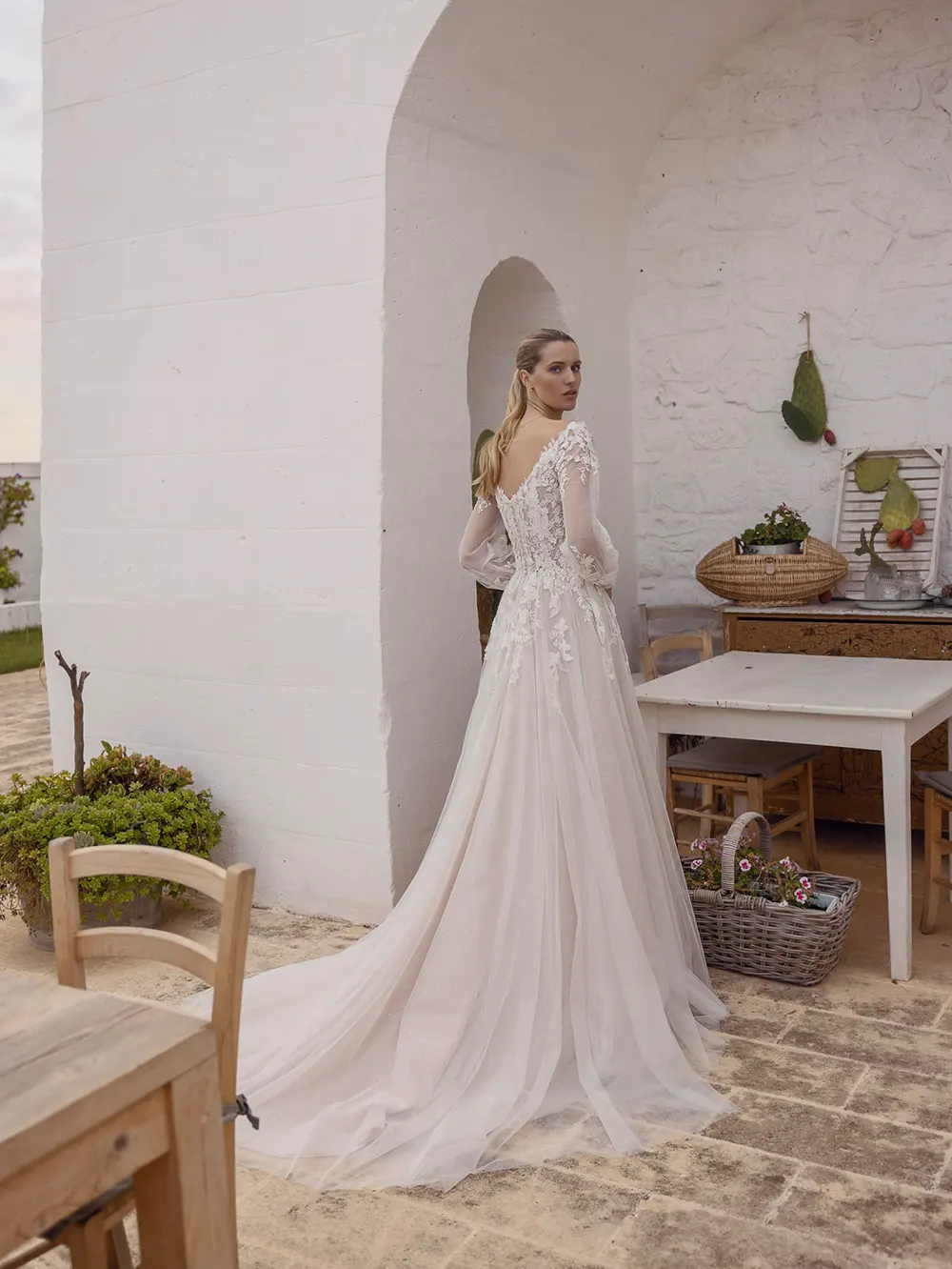 Brautkleid Amara von Modeca– Rückenansicht