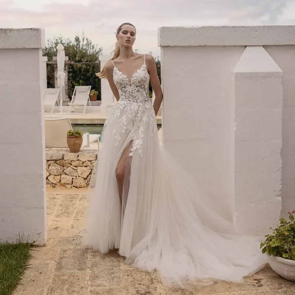 Brautkleid Amarynth von Modeca– Vorschau