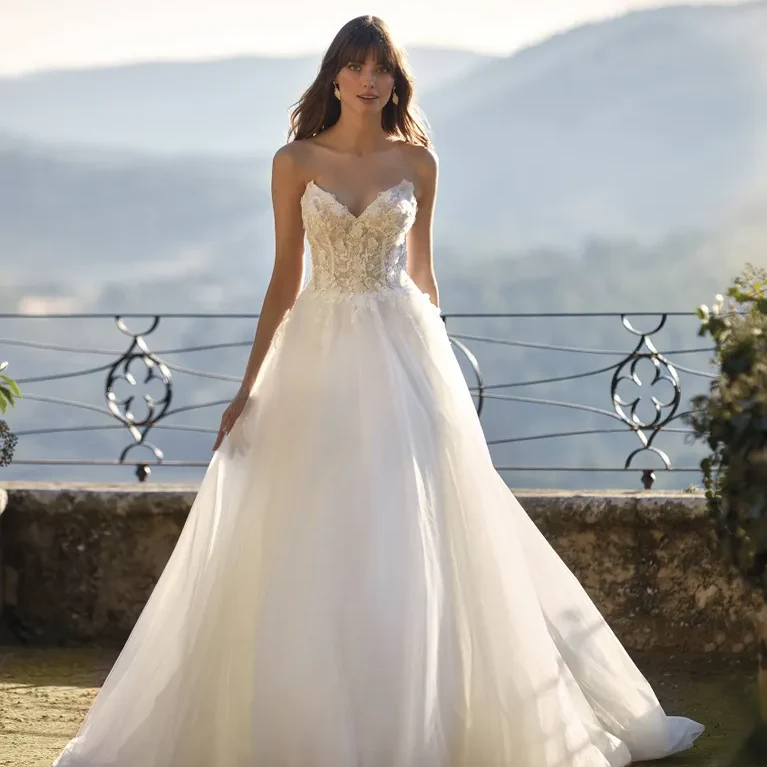 Brautkleid Lubna von Nicole Milano– Vorschau
