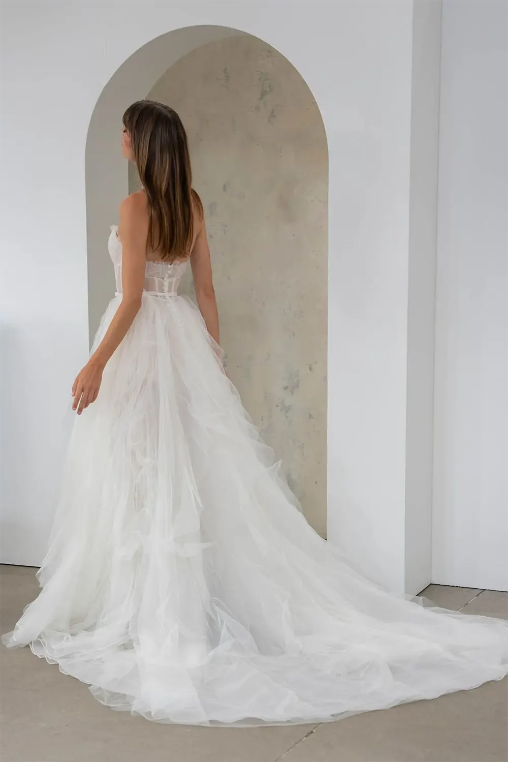 Brautkleid Almada von Jeune Bridal – Rückenansicht