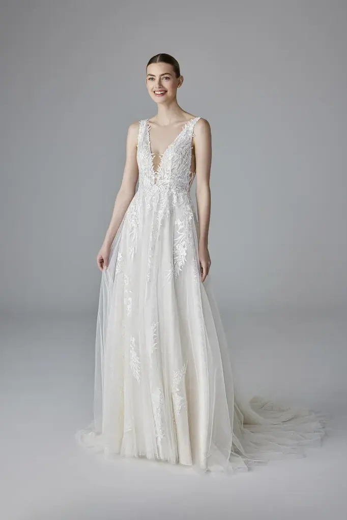 Brautkleid Lucie von Pronovias – Vorschau