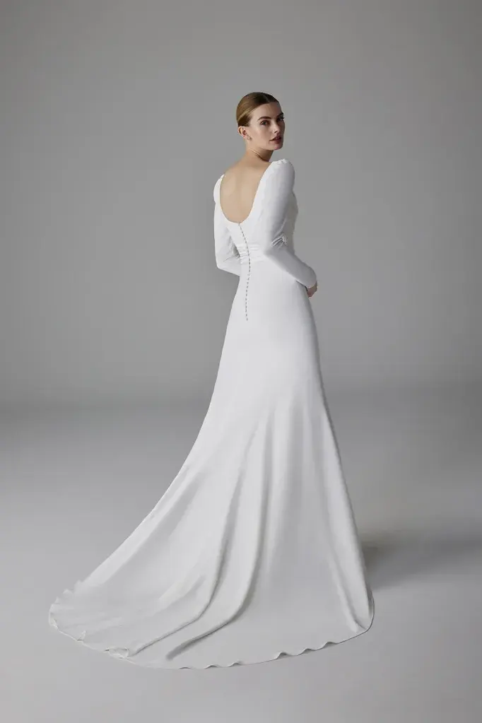 Brautkleid Occitania von Pronovias – Rückenansicht