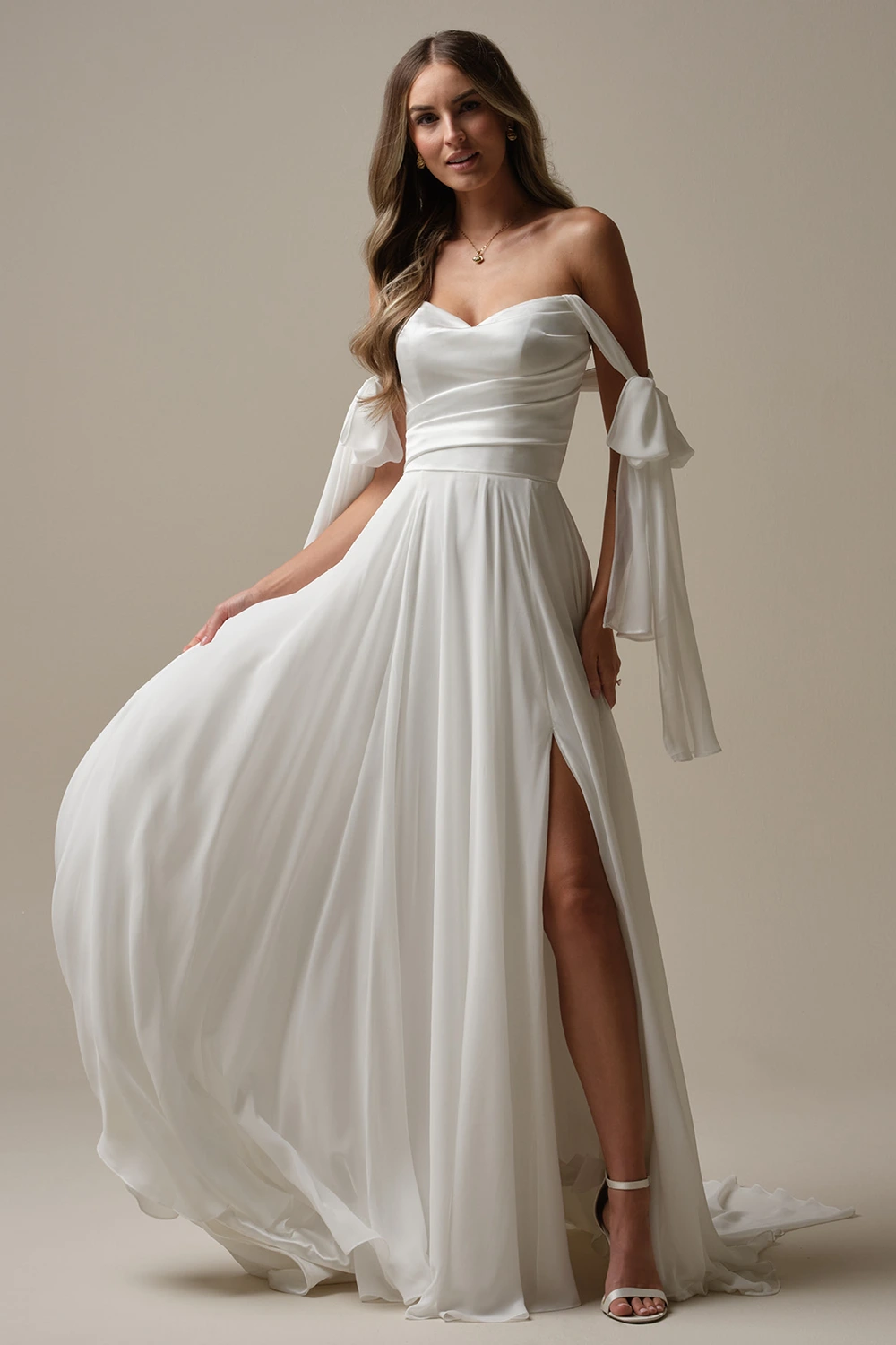 Brautkleid Melody von Rebecca Ingram – Vorschau