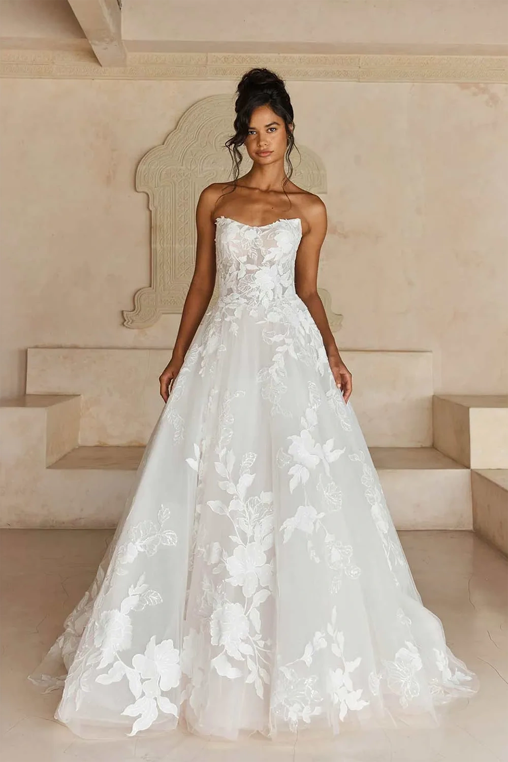 Brautkleid Liana von Madi Lane – Vorschau