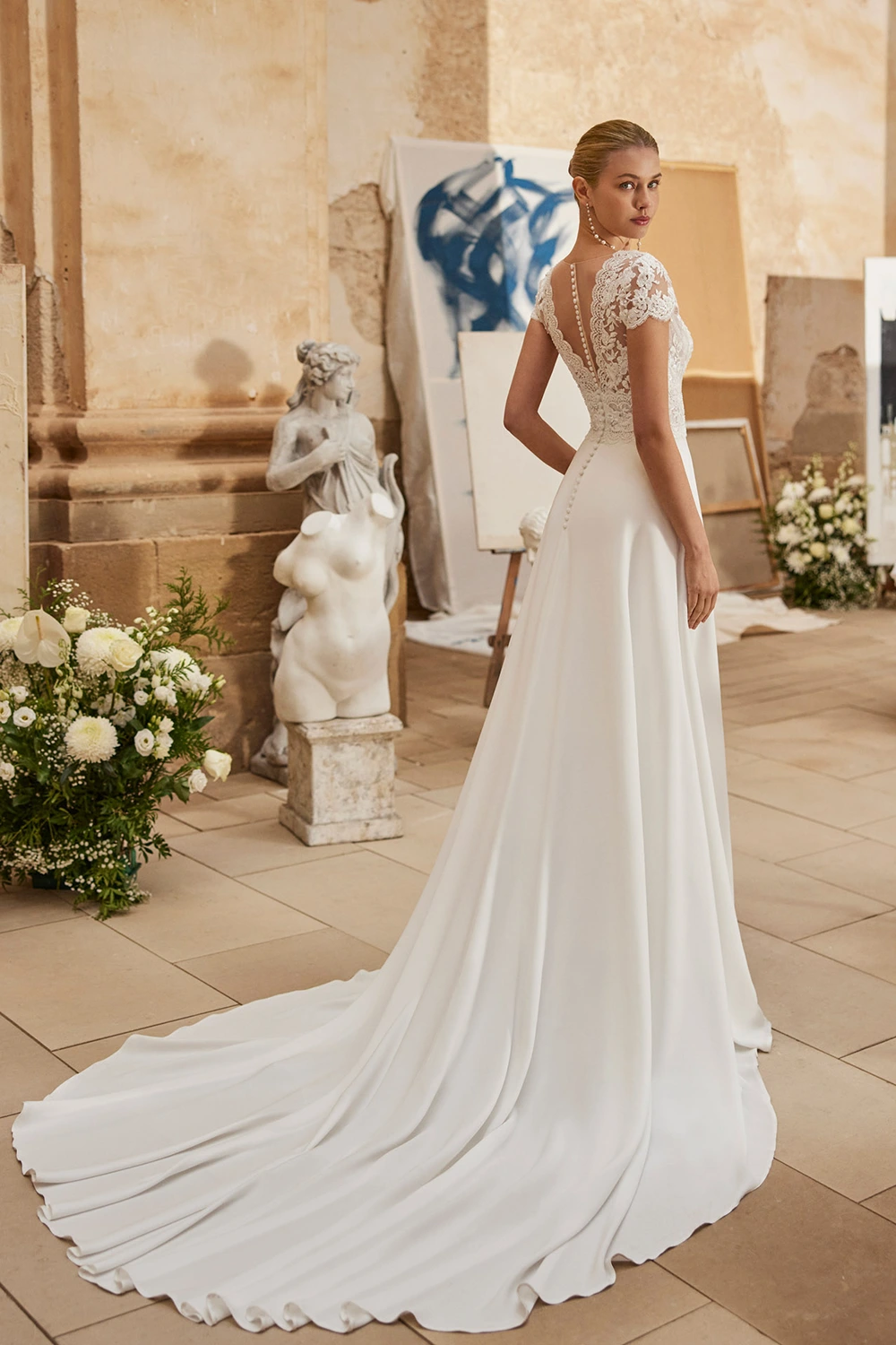 Brautkleid Modell Malou von Aire Barcelona – Rückenansicht