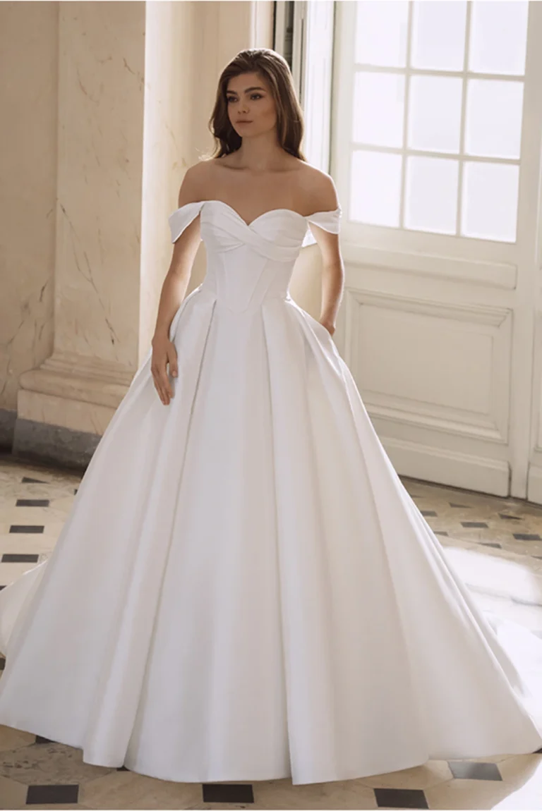 Brautkleid Modell Freya von Etoile – Vorschau