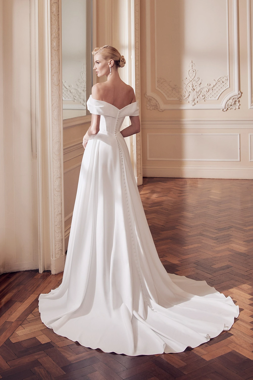 Brautkleid Modell Wilma von Ellis Bridals – Rückenansicht