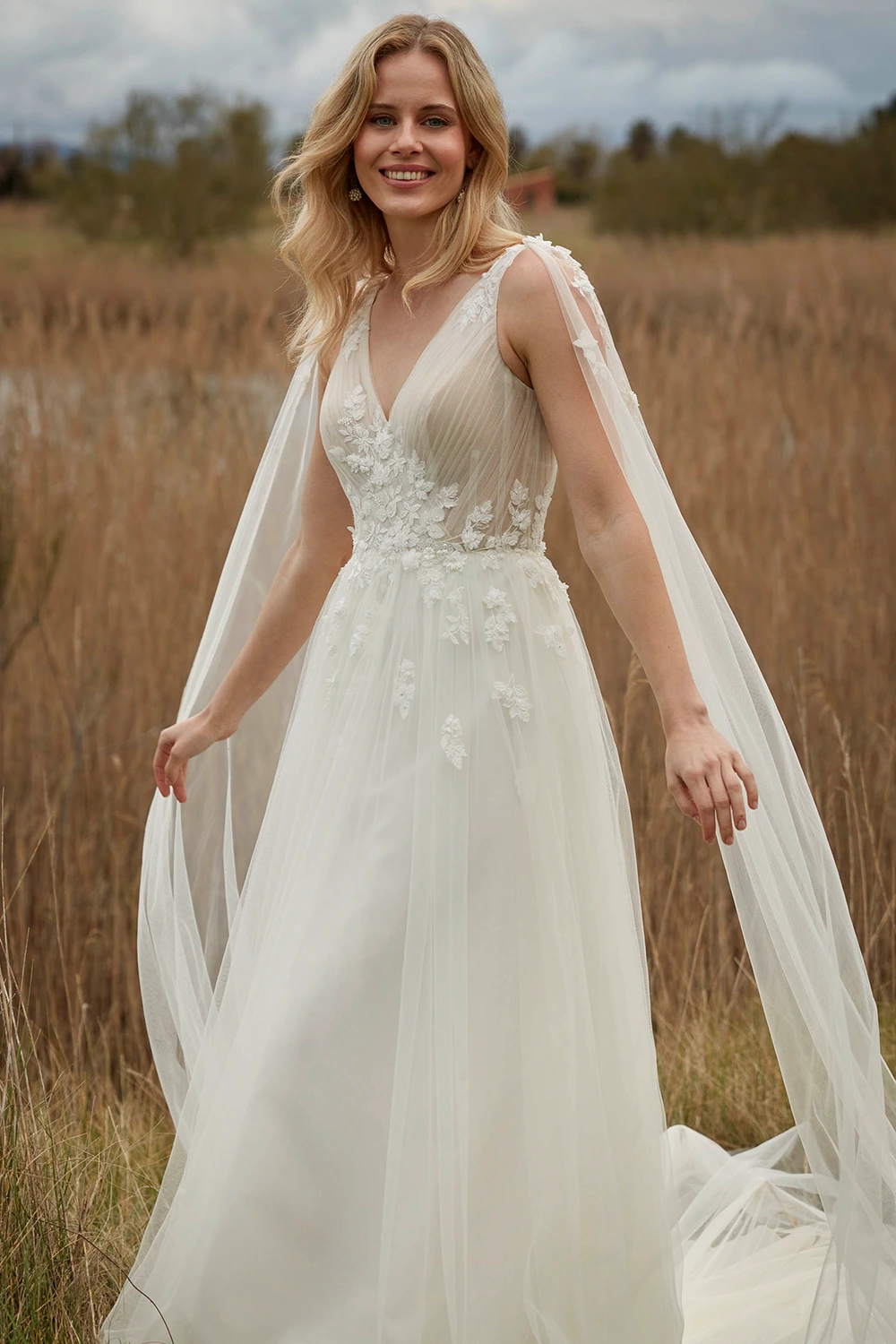 Brautkleid Modell Omega von Fara Sposa – Vorschau