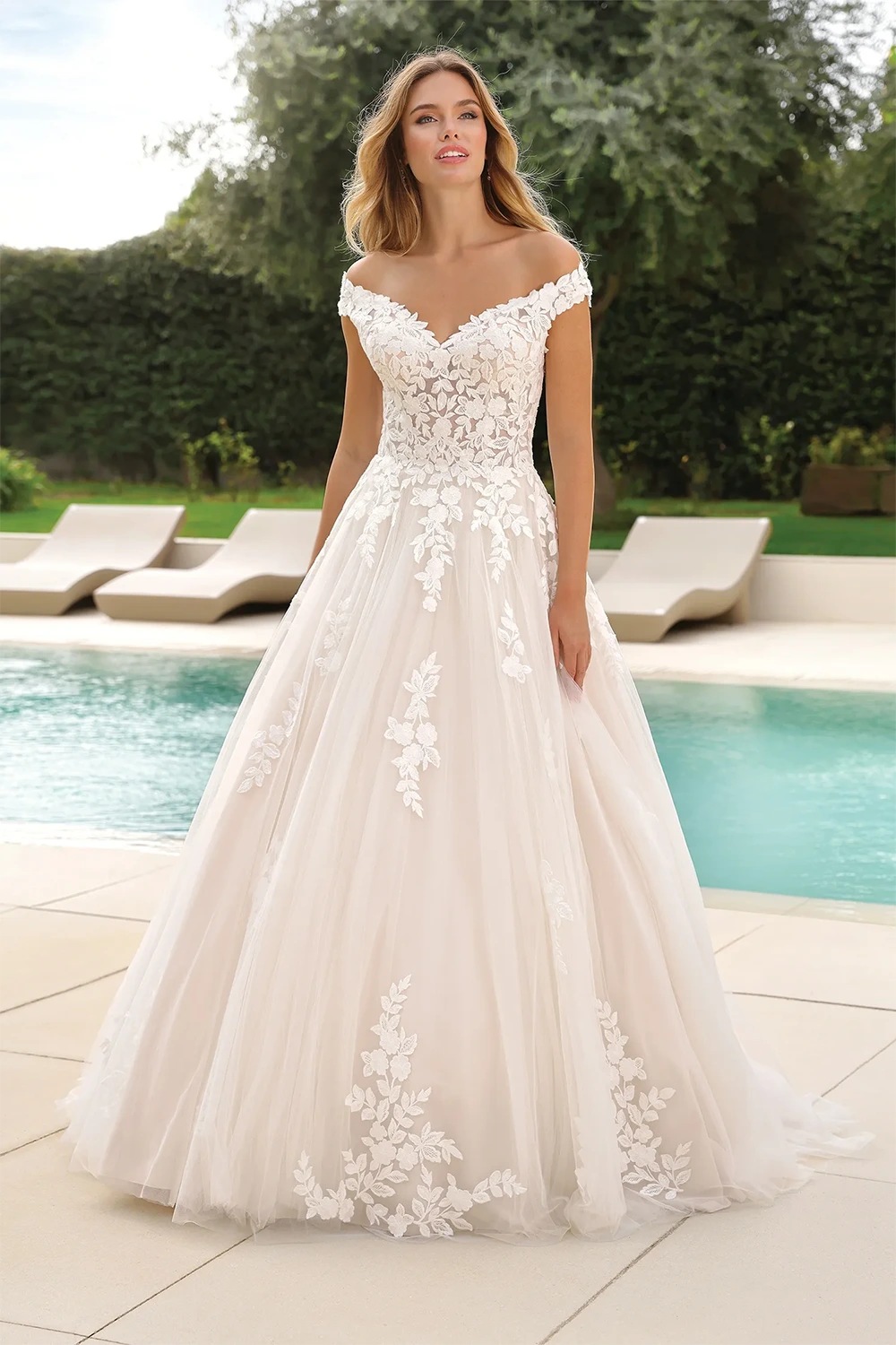 Brautkleid Modell Adag von Ladybird – Vorschau