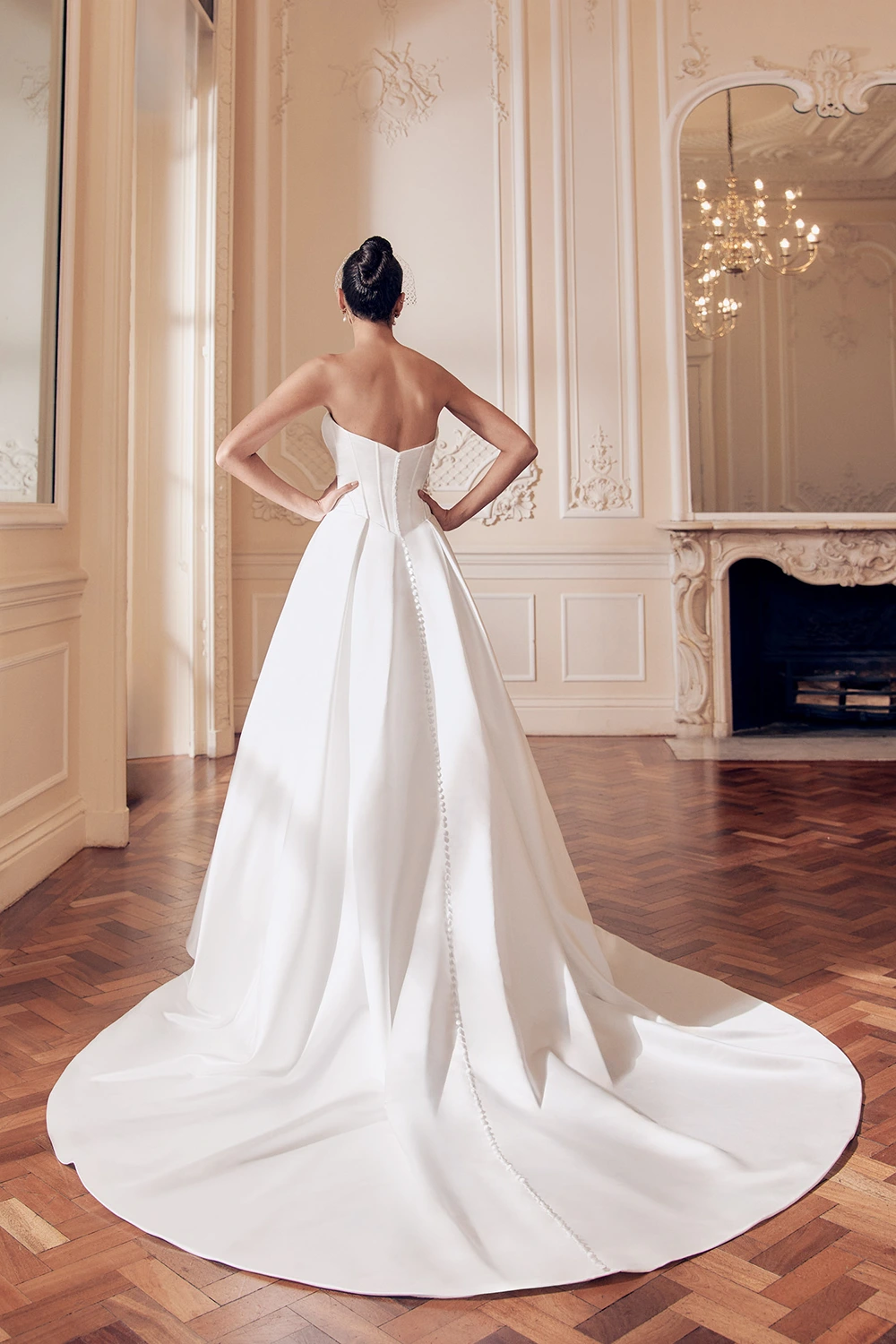 Brautkleid Modell Phillipa von Ellis Bridals – Rückenansicht