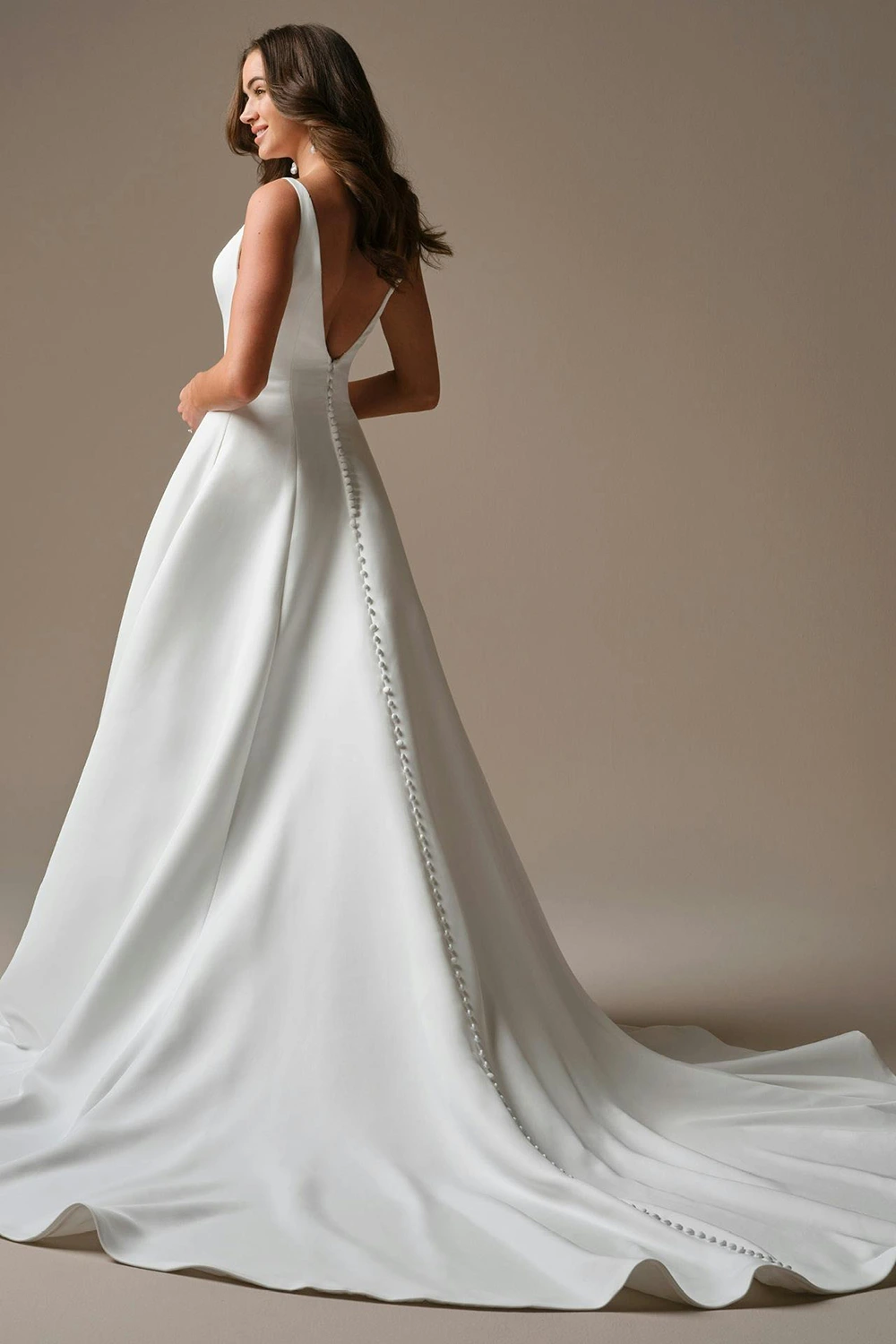 Brautkleid Modell Lawrence von Maggie Sottero – Rücken Schleppe