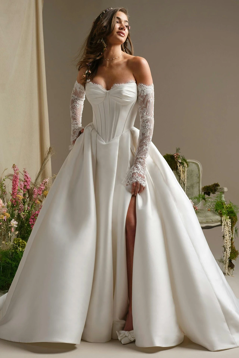 Brautkleid Modell Zorina von Rebecca Ingram Bridals – Vorschau