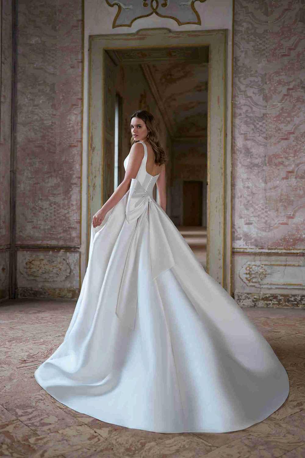 Brautkleid Modell Neela von Herve Paris – Schleppe