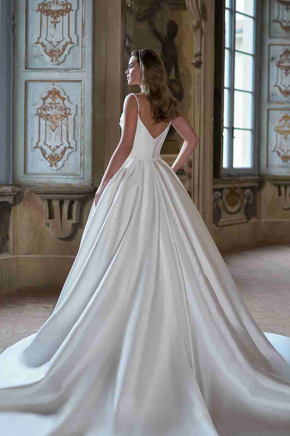 Brautkleid Modell Nuala (Braut-Top) von Herve Paris – Rücken