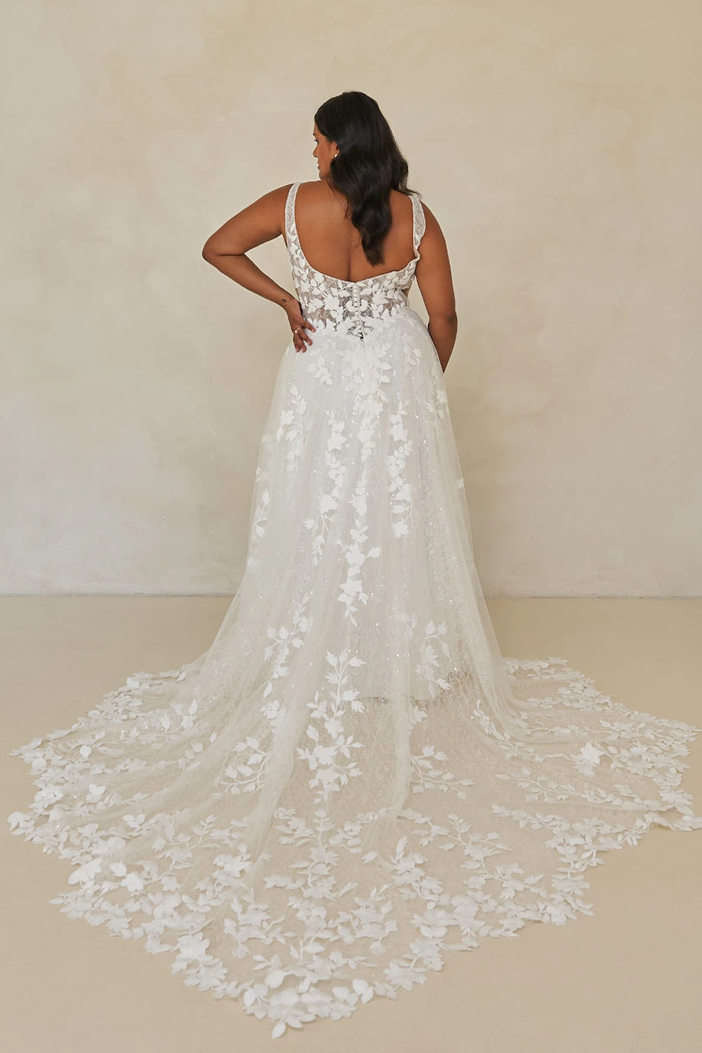 Brautkleid Modell Wimmer Curvy von Madi Lane – Hinten