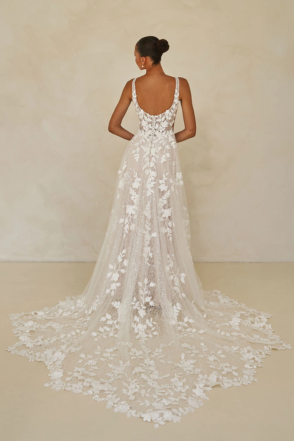 Brautkleid Modell Wimmer von Madi Lane – Schleppe