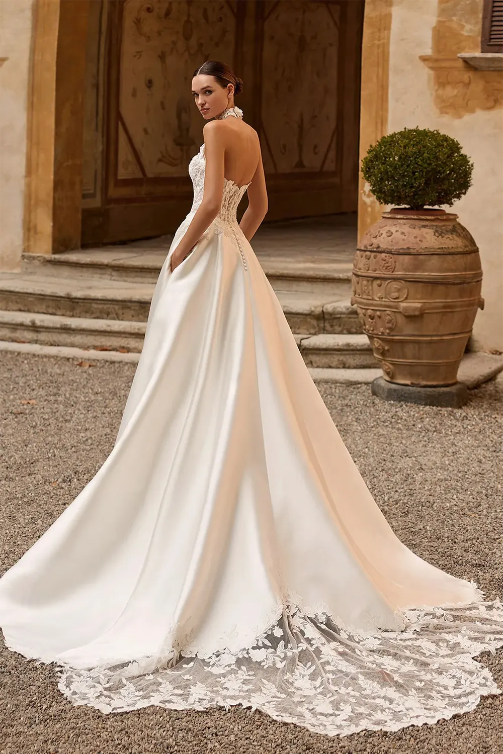 Brautkleid Modell Irma von Alberto Palatchi – Rückenansicht