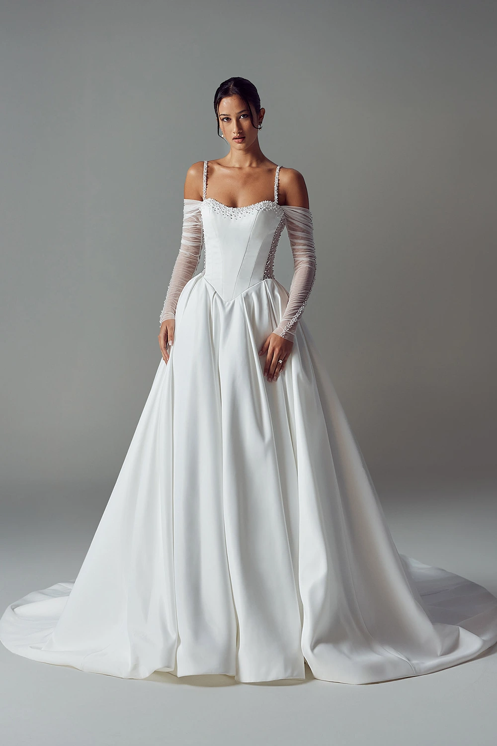 Brautkleid Modell Diane von Evie Young – Vorschau