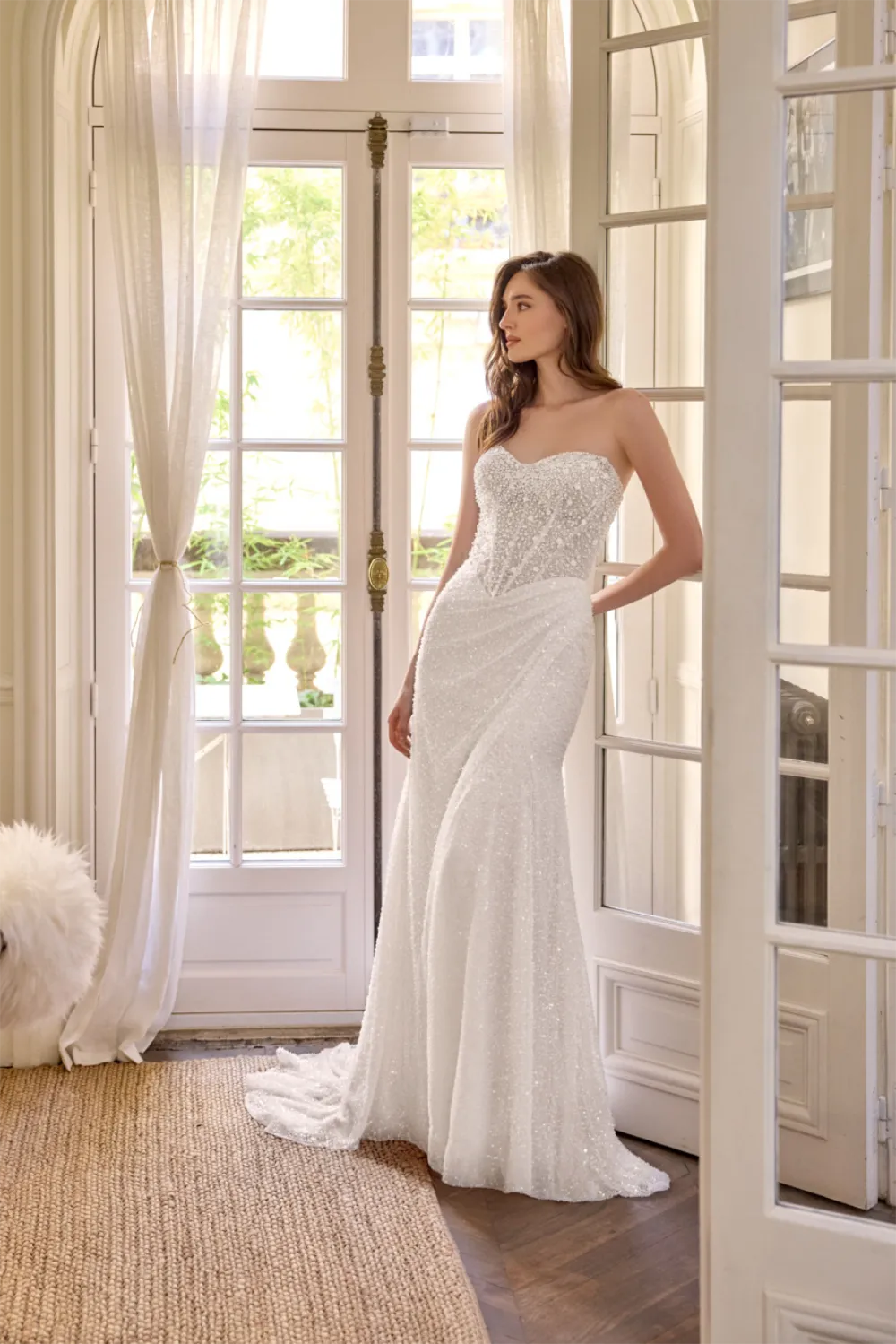 Brautkleid Modell Genevieve von Adore Bridal â Stehend