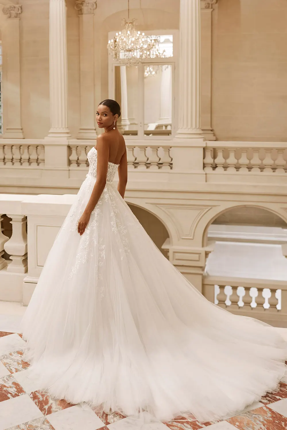 Brautkleid Modell Aley von Rosa Clará – Rückenansicht