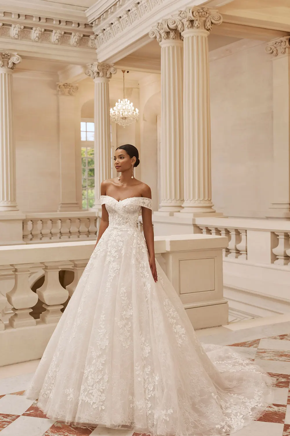 Brautkleid Modell Alison von Rosa Clará – Vorne