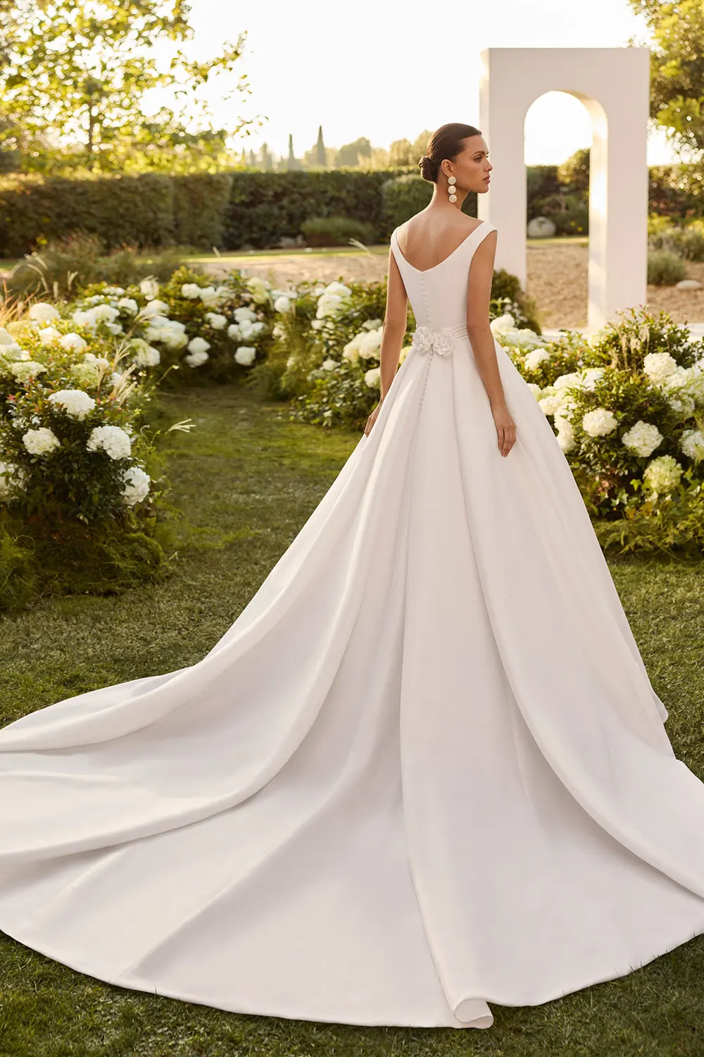 Brautkleid Modell Nore von Rosa Clará – Vollansicht Hinte