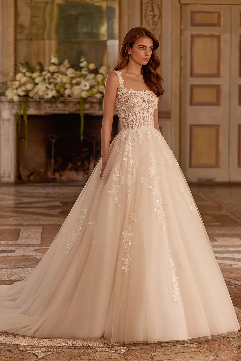 Brautkleid Modell Lantana von Alberto Palatchi – Detailansicht Vorne