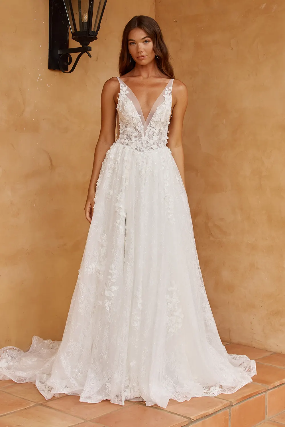 Brautkleid Modell Olsen von Madi Lane – Beinschlitz