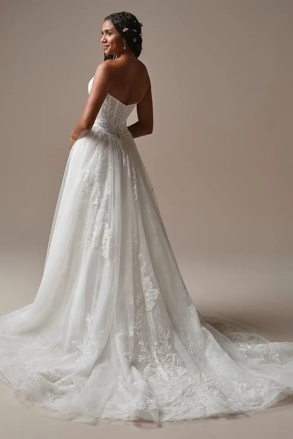 Brautkleid Modell Lisa von Rebecca Ingram – Rückenansicht