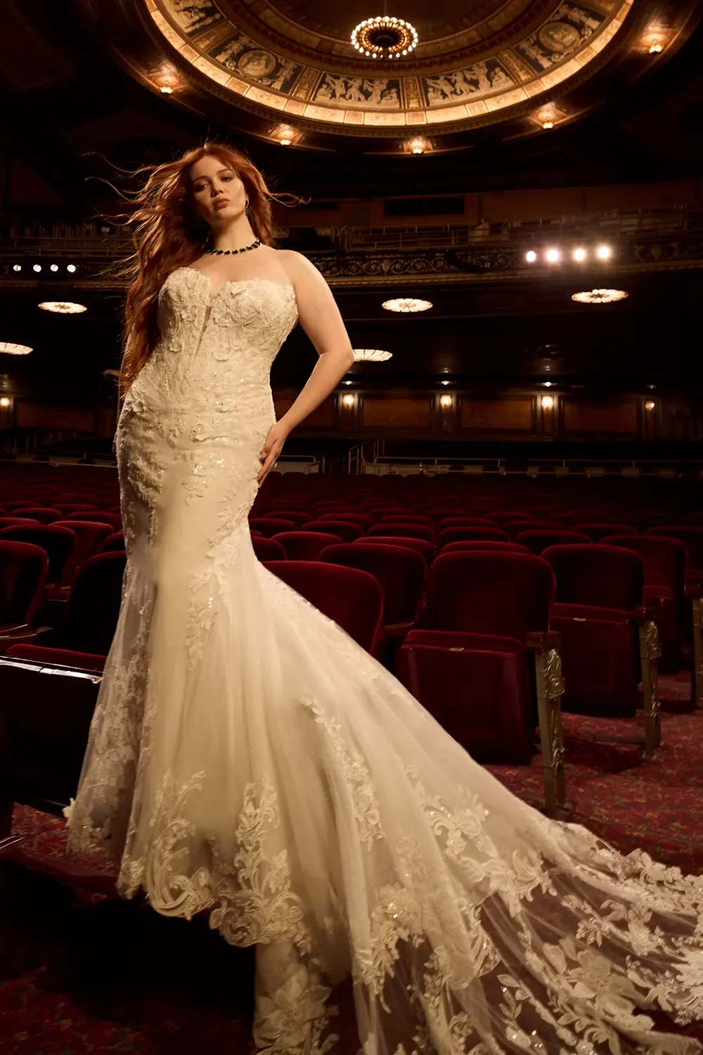 Brautkleid Modell Estelle Curvy von Maggie Sottero – Vorschau